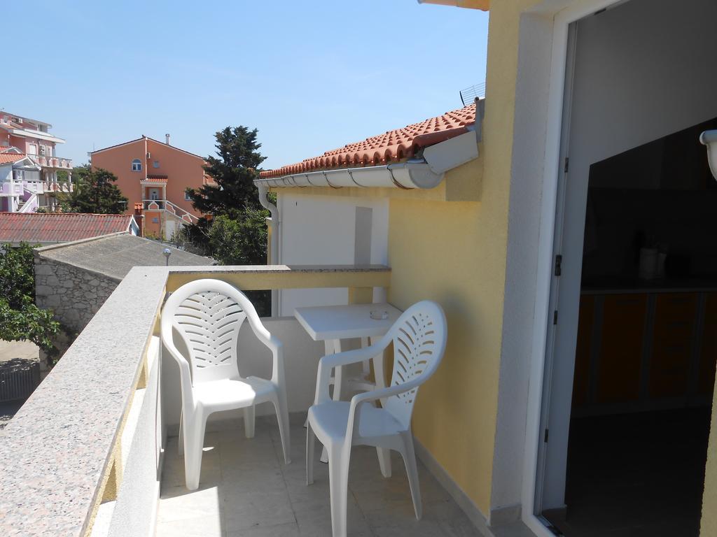 Apartments Jasmina Novalja Zewnętrze zdjęcie