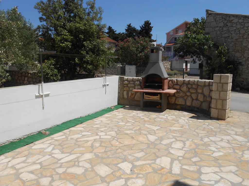 Apartments Jasmina Novalja Zewnętrze zdjęcie