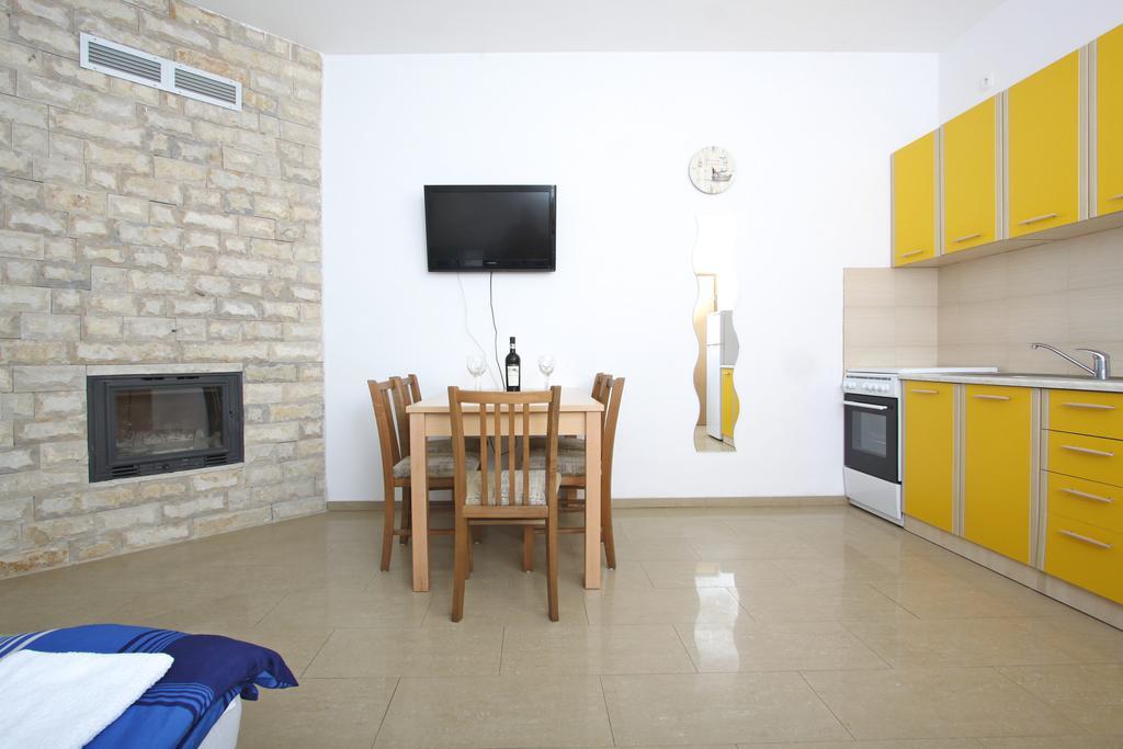 Apartments Jasmina Novalja Zewnętrze zdjęcie