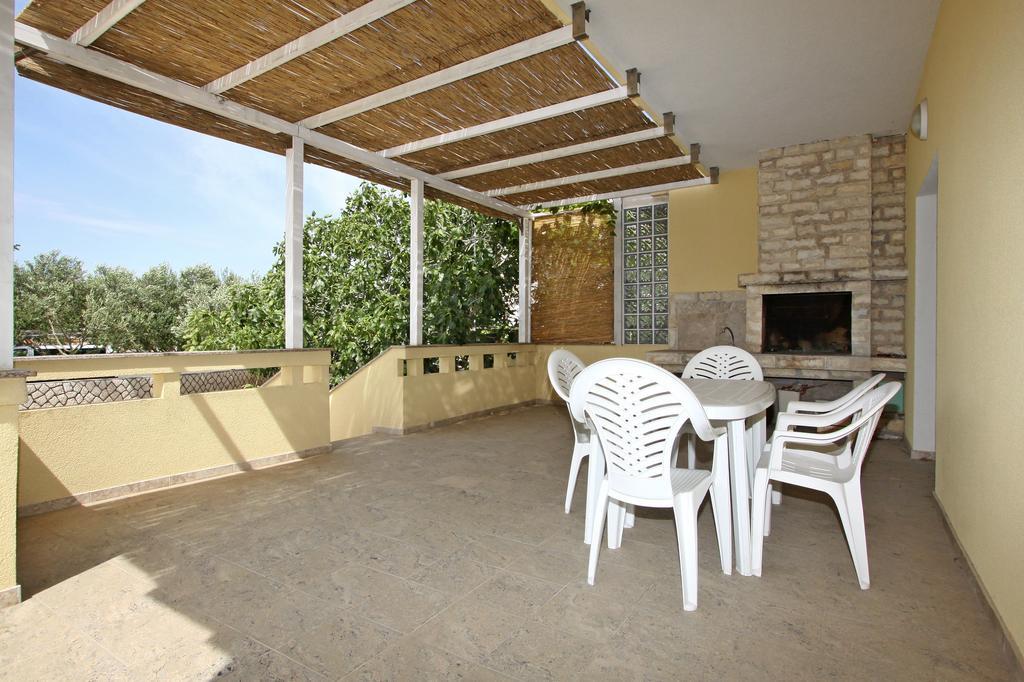 Apartments Jasmina Novalja Zewnętrze zdjęcie